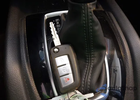 2018 Nissan Rogue S/Sl/Sv из США, поврежденный, VIN 5N1AT2MV0JC737031